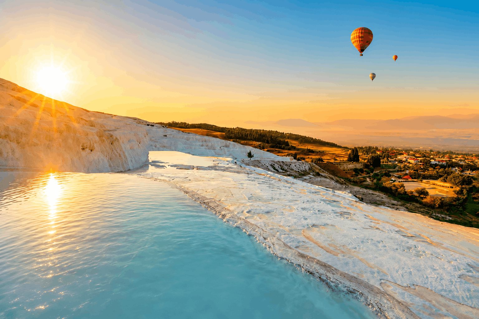 Ganztägige Tour nach Pamukkale und zum Salda-See thumbnail