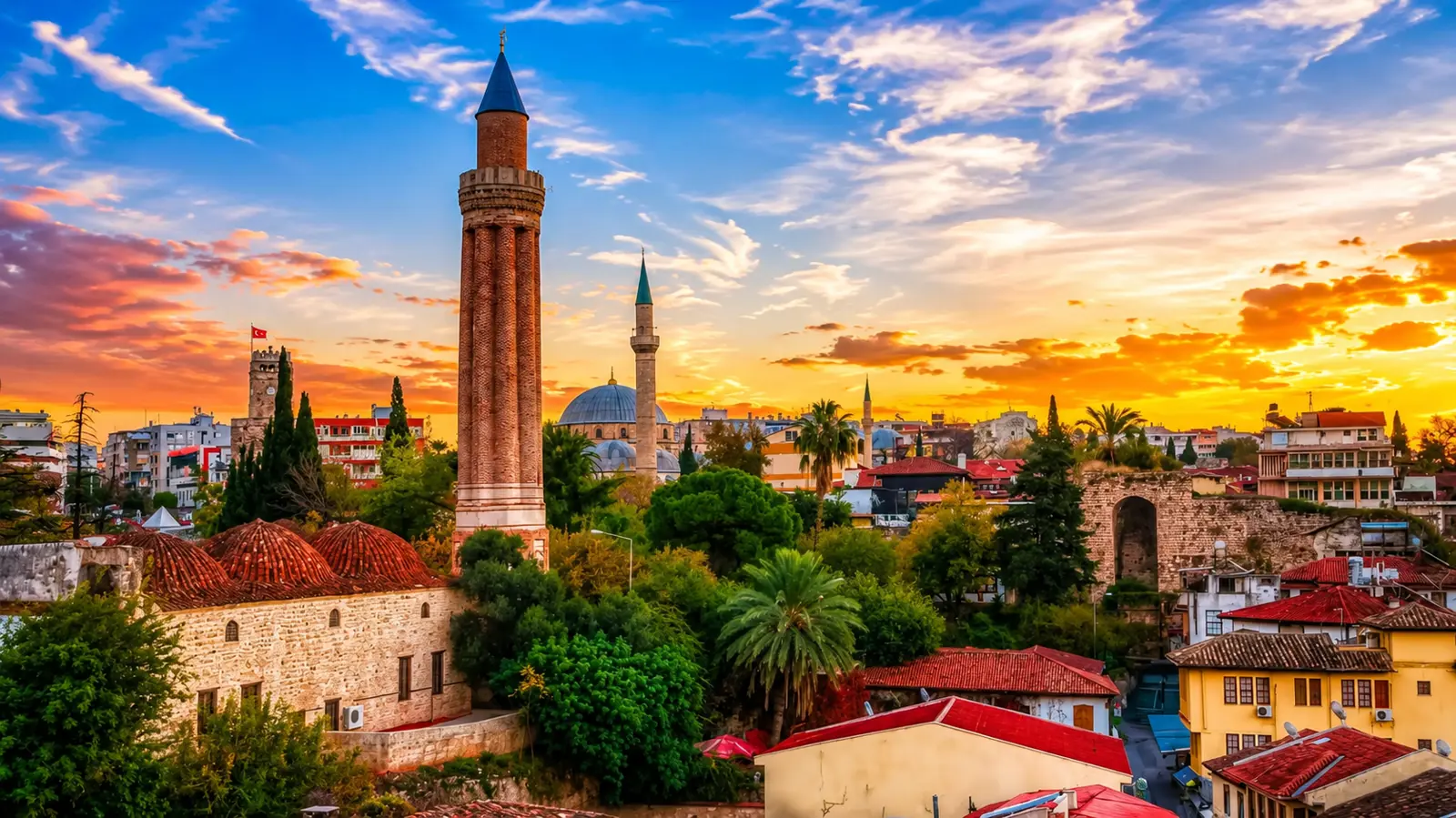 Antalya-Stadttour ab Side – Bootstour inklusive & optionale Seilbahnfahrt thumbnail