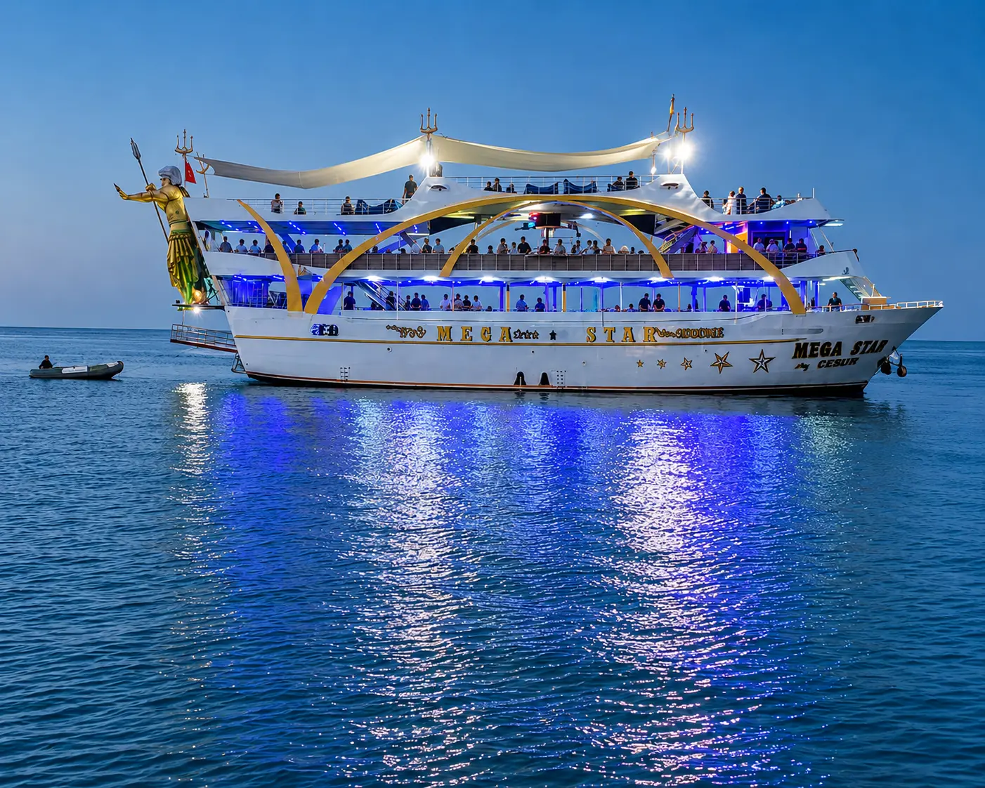 Antalya/Kemer Bootstour mit Mittagessen: Entdecken Sie Versteckte Höhlen & Traumhafte Buchten