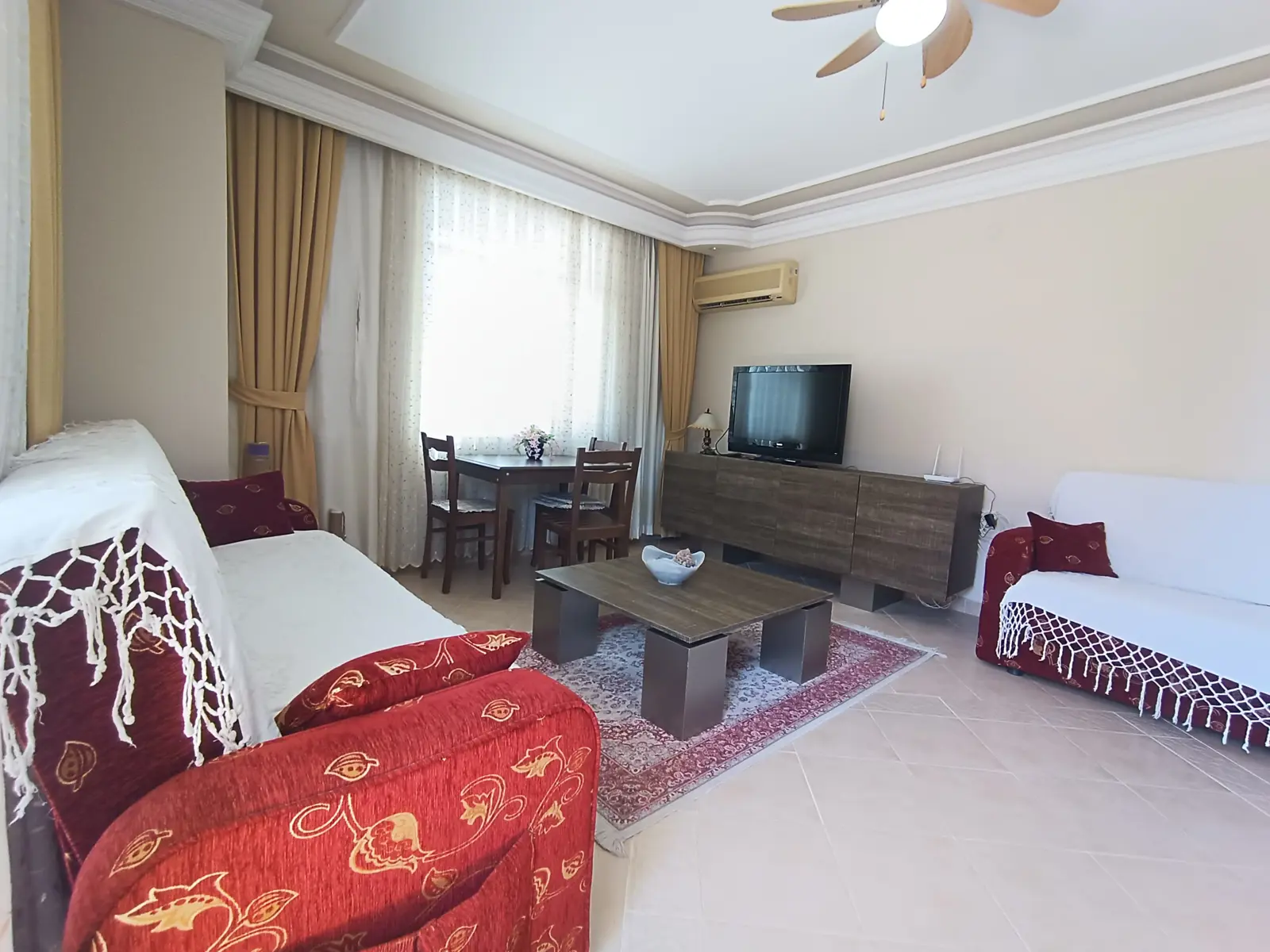 PRESTIGIOUS RESIDENCE IN MAHMUTLAR – 2+1 FURNISHED APARTMENT ONLY 300 METERS FROM THE SEA thumbnail