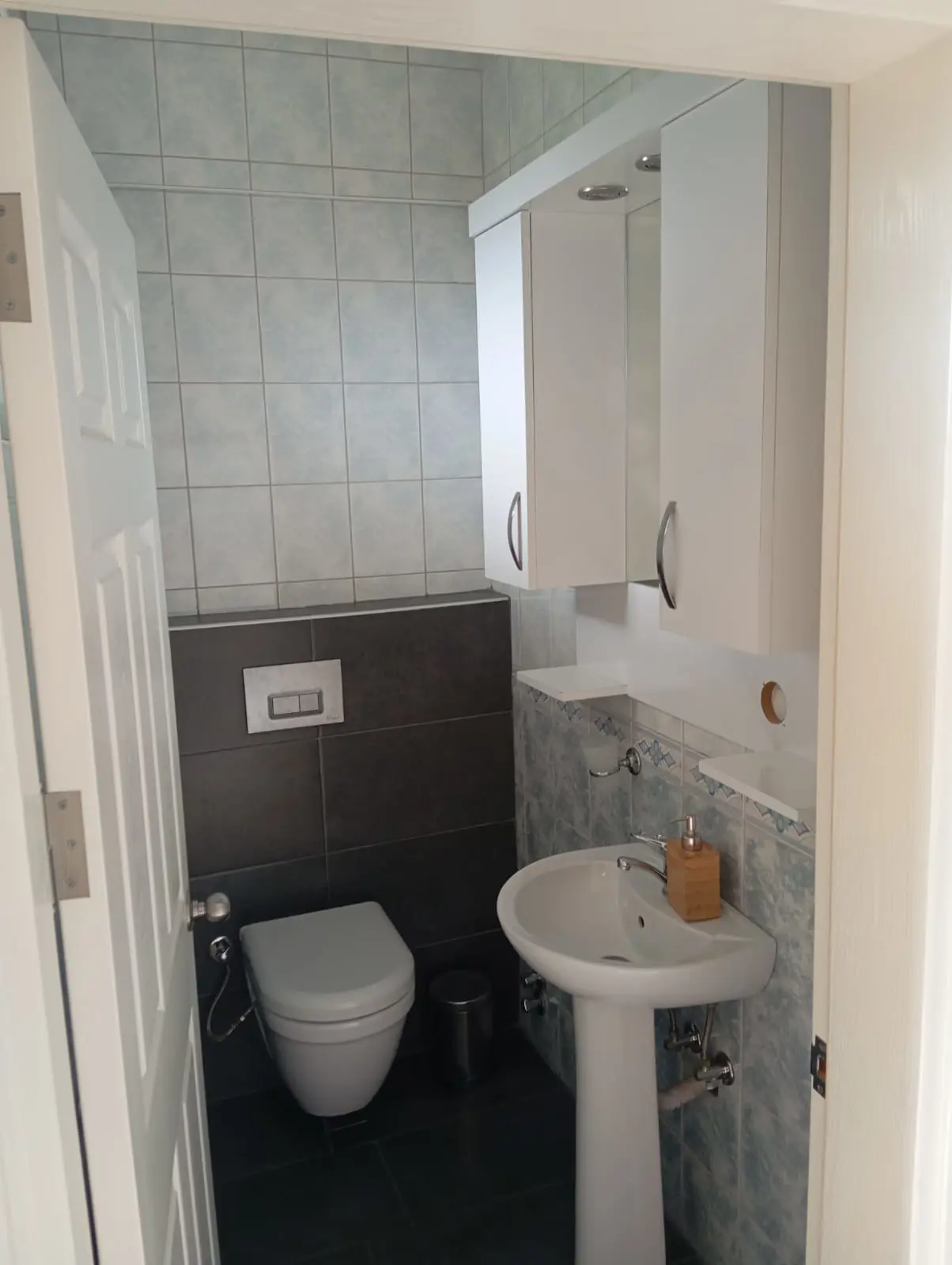 2+1 furnished apartment in Kemer, Antalya thumbnail