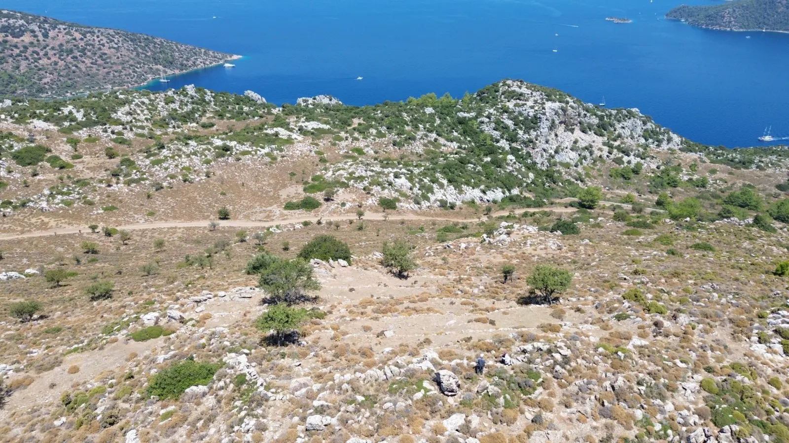 Działka 16 000 m² z widokiem na morze na sprzedaż w Selimiye, Marmaris | Widok na zatokę Selimiye, Datça i wyspę Kameriye thumbnail